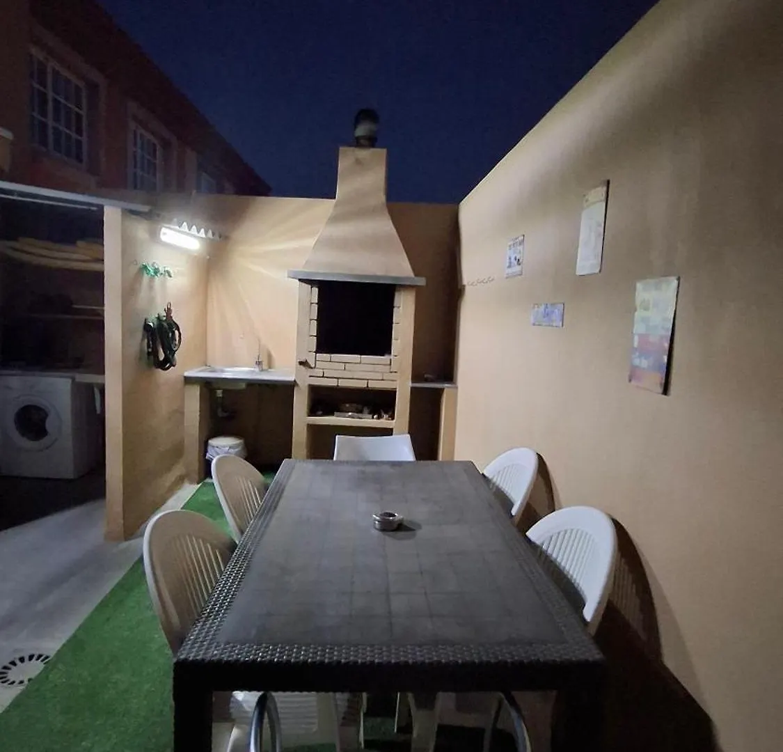סן איסידרו Ideal For Families-Children'S Play Area, Terrace, Bbq, Wifi בית נופש